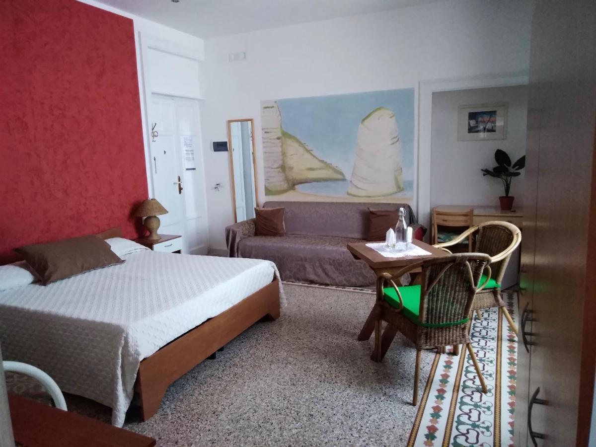 Deluxe Triple Room Sea View